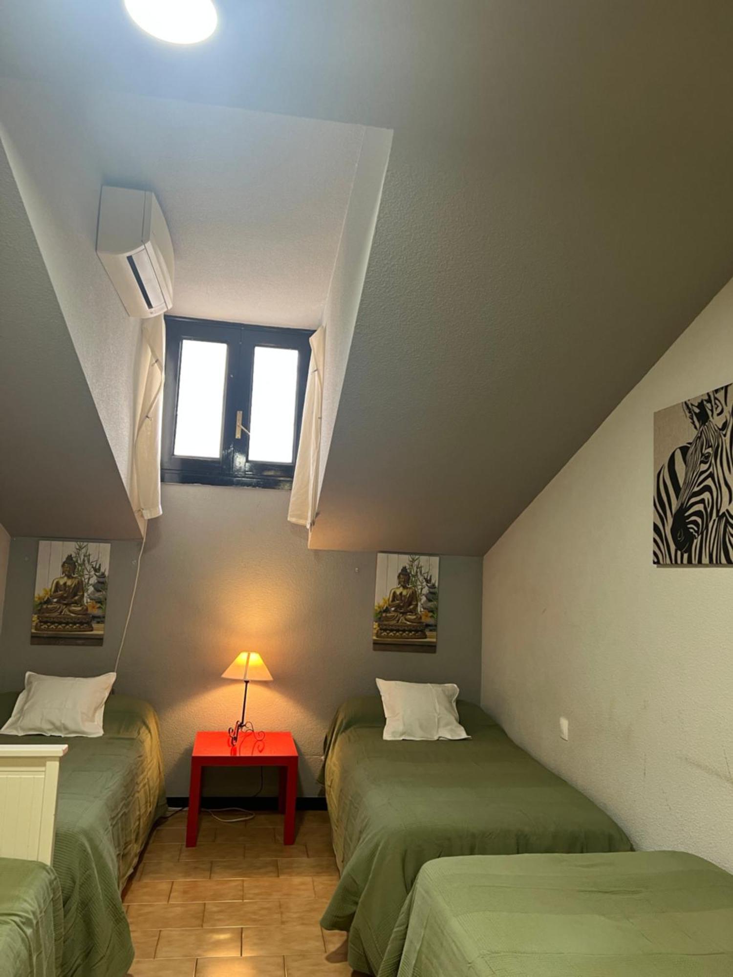 Appartamento Aparment Puerta De Sol Madrid Esterno foto