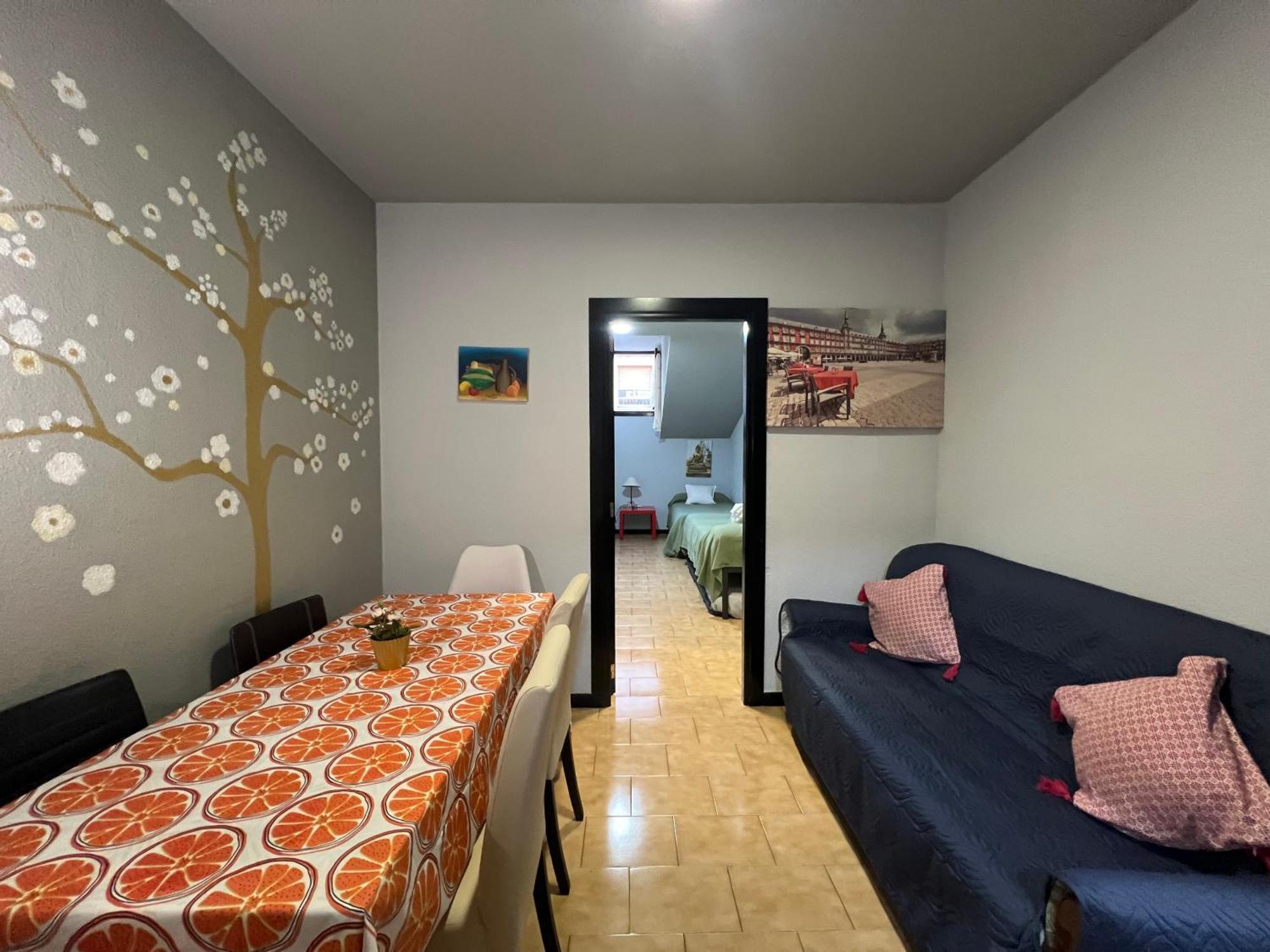 Appartamento Aparment Puerta De Sol Madrid Esterno foto